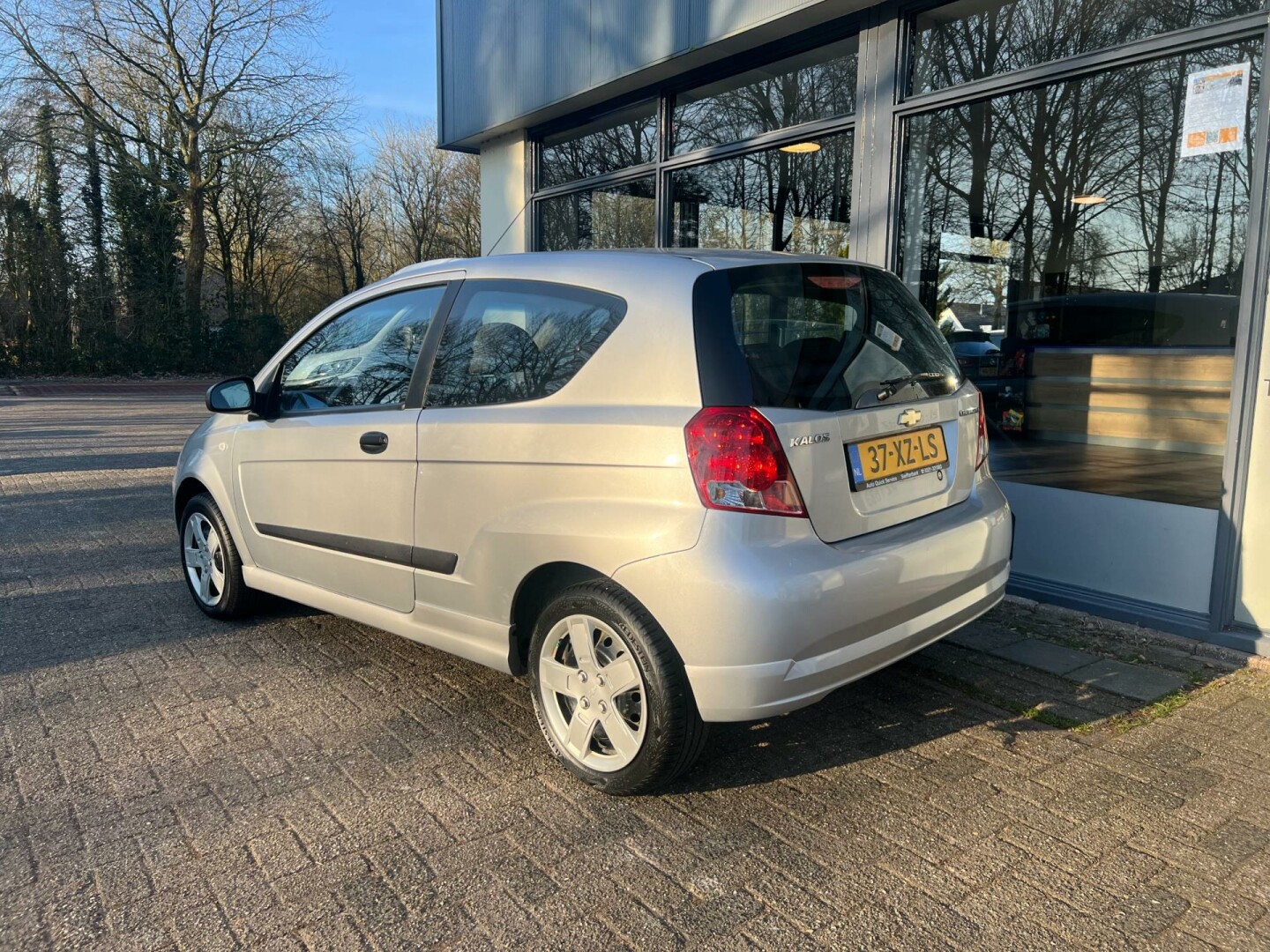 Chevrolet-Kalos-2